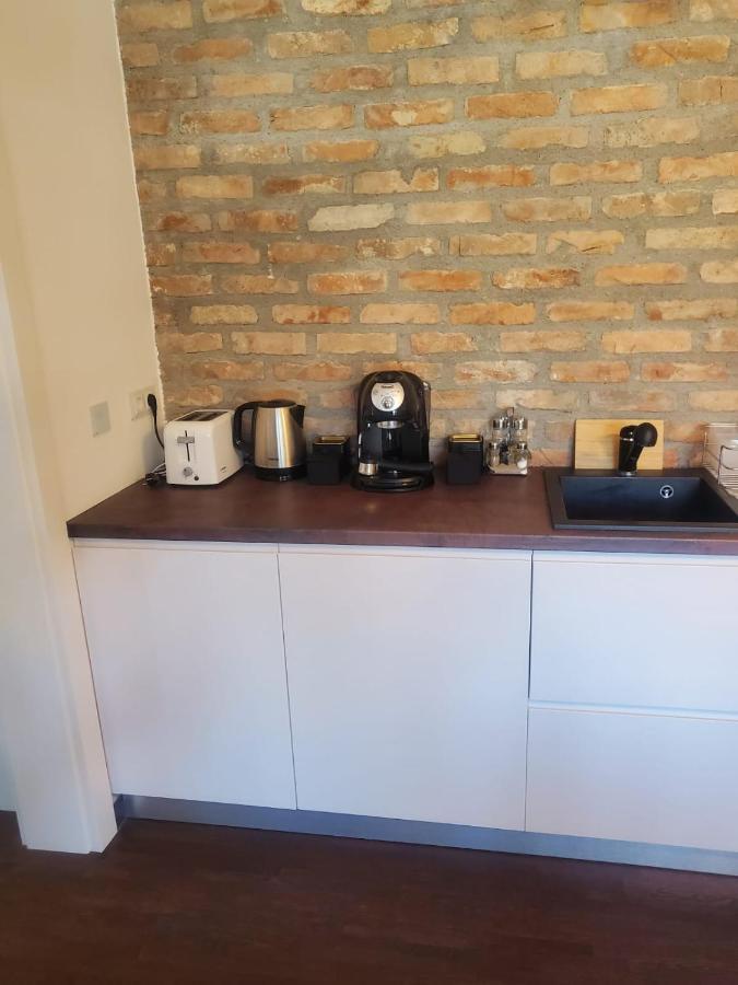Casa Larisa - Wolves Apartment Синая Екстериор снимка